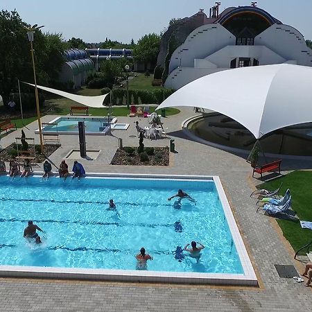 Hoforras Hotel 귤러 외부 사진