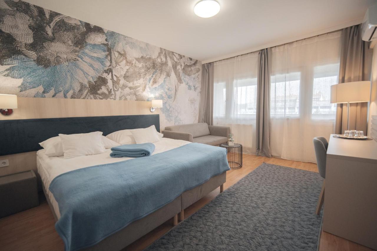 Hoforras Hotel 귤러 외부 사진
