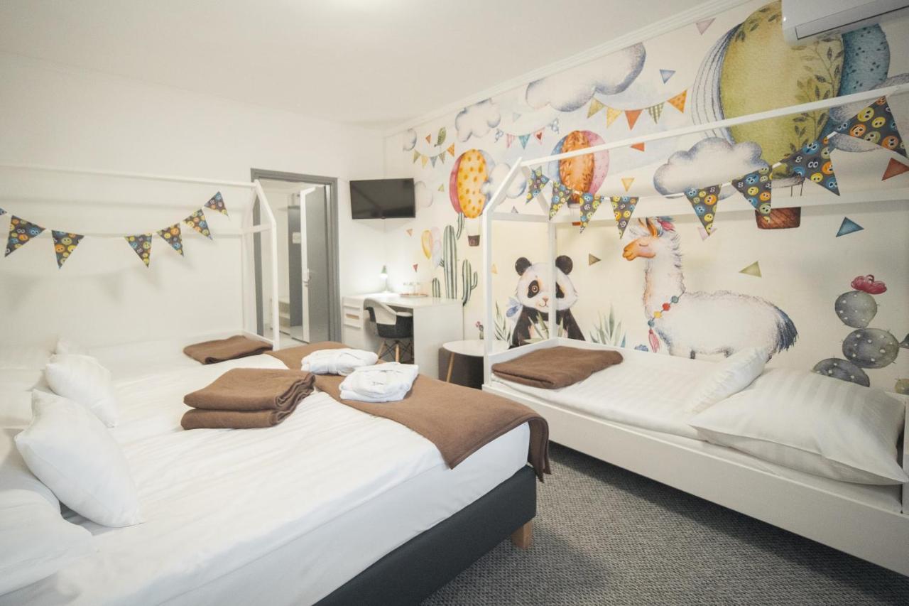 Hoforras Hotel 귤러 외부 사진