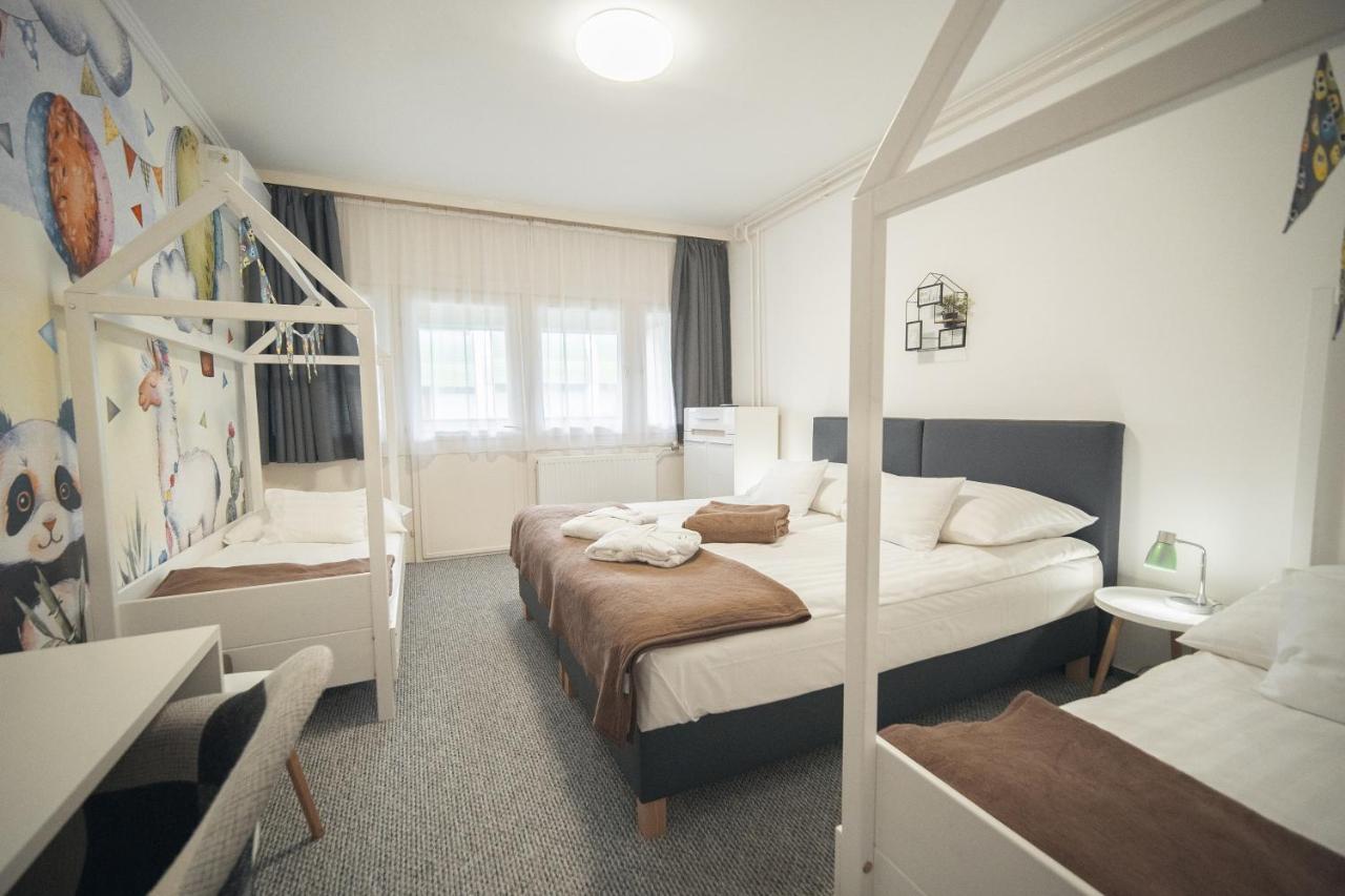 Hoforras Hotel 귤러 외부 사진